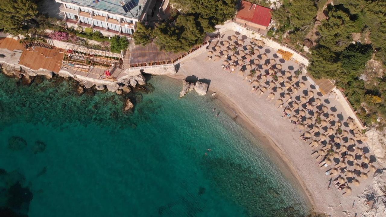 Inn Hotel Kanine Екстериор снимка